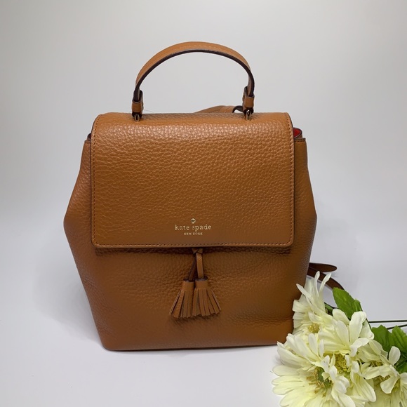 kate spade Handbags - ❗️SALE❗️Kate Spade Hayes Medium Backpack